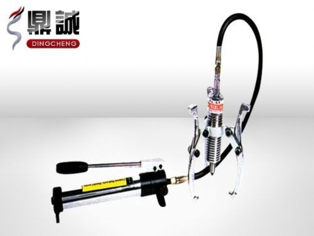 點(diǎn)擊查看詳細(xì)信息<br>標(biāo)題：分體式液壓拉馬 閱讀次數(shù)：4772